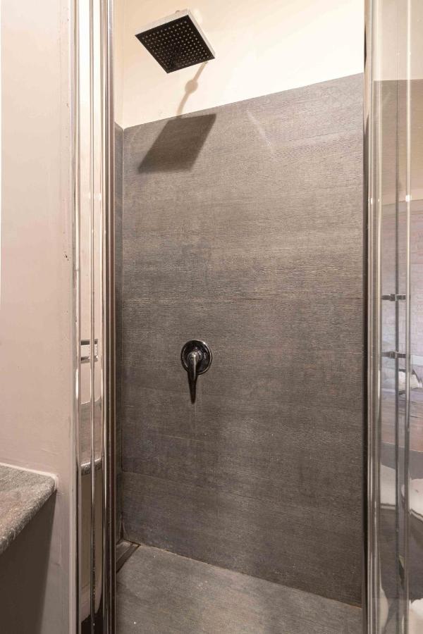 バーリSan Pietro Houseアパートメント エクステリア 写真